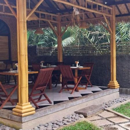 Pondok Sapta Sallaca Selat Kültér fotó